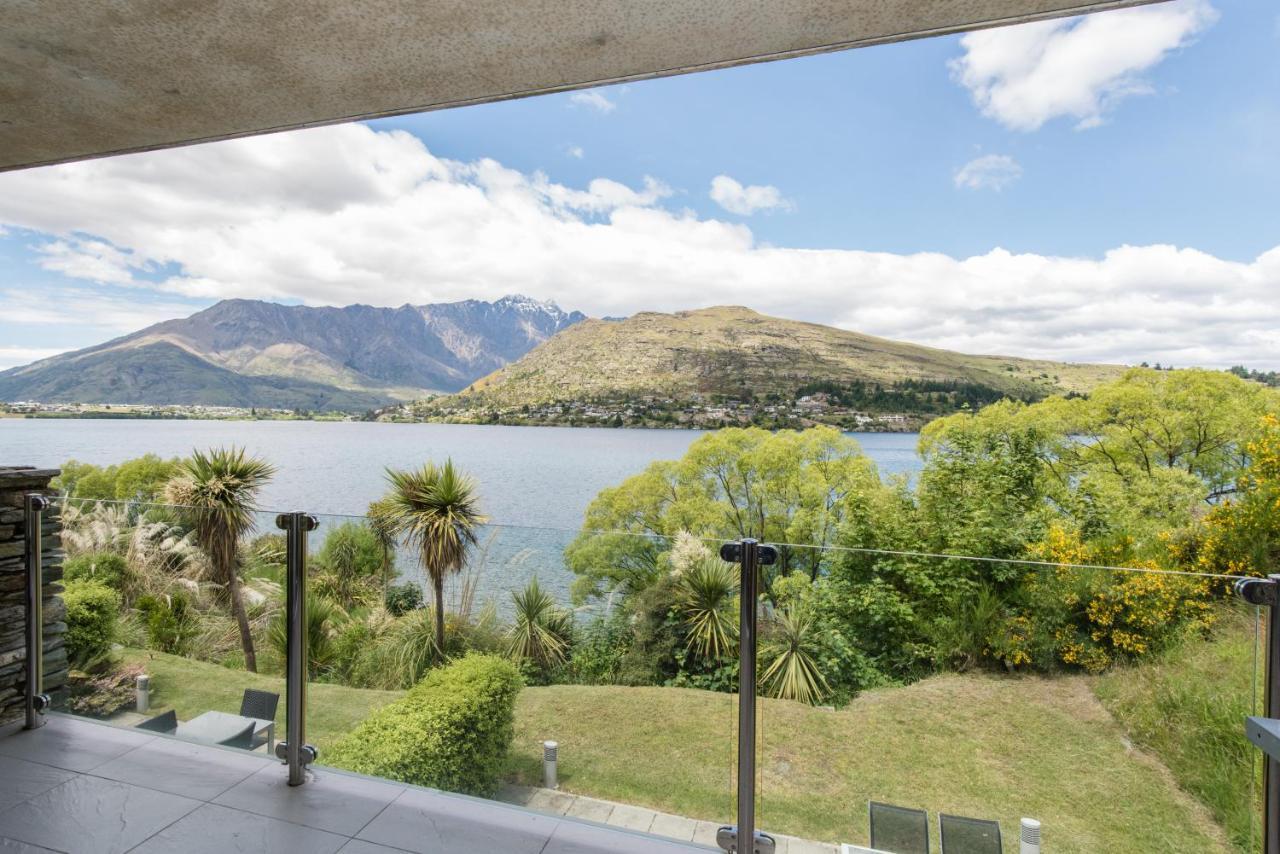 Lakeside Luxury With Spa Queenstown Extérieur photo