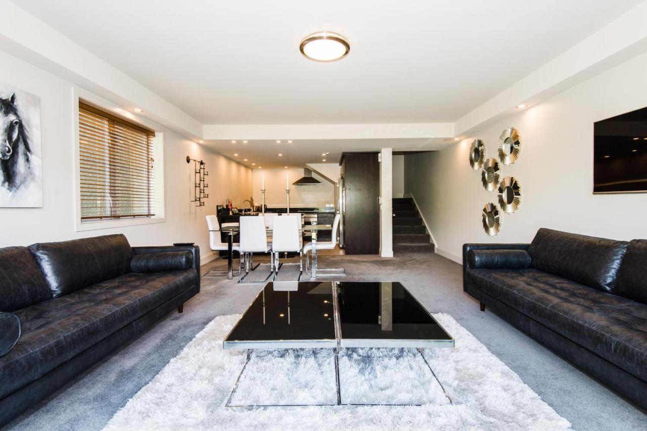 Lakeside Luxury With Spa Queenstown Extérieur photo
