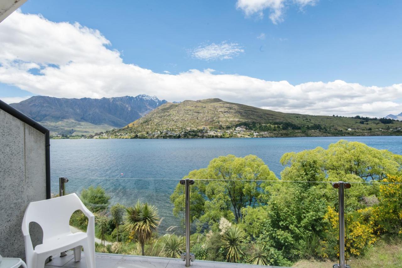 Lakeside Luxury With Spa Queenstown Extérieur photo